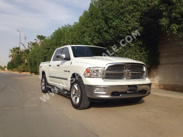 2010 دودج رام