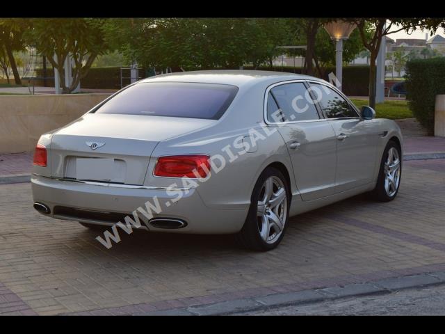 2014 بنتلي كونتيننتل فلاينج سبير دابليو 12