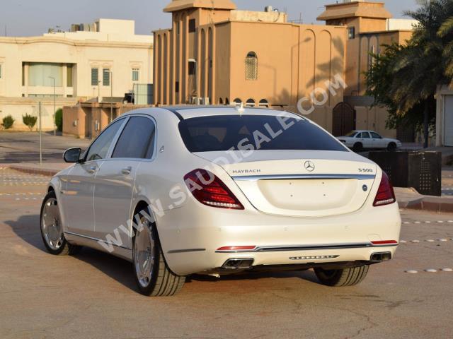 2017 Mercedes-Benz S 500 Maybach