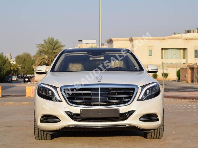 2017 Mercedes-Benz S 500 Maybach