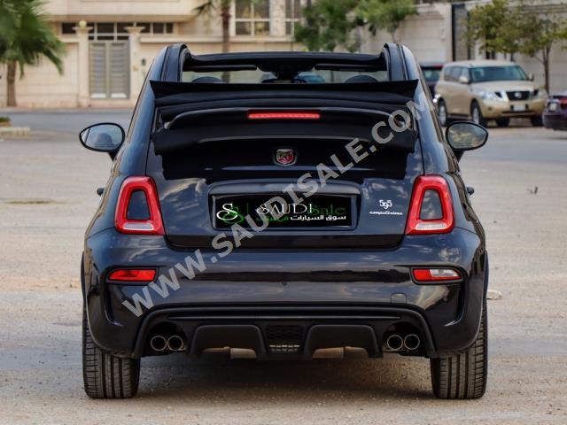 2022 فيات ابارث 595 كومبيتزيون