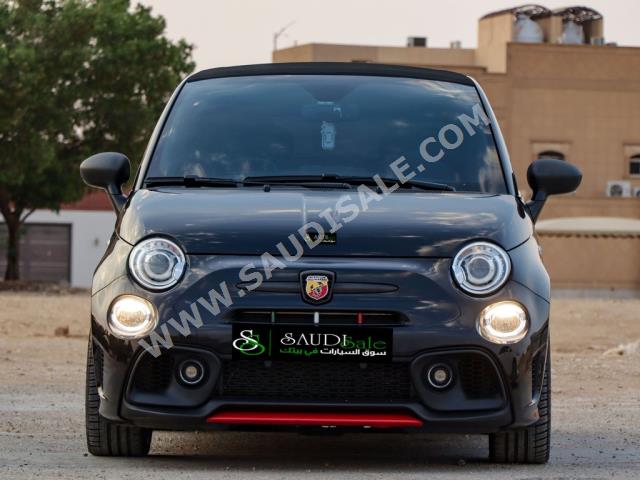 2022 فيات ابارث 595 كومبيتزيون