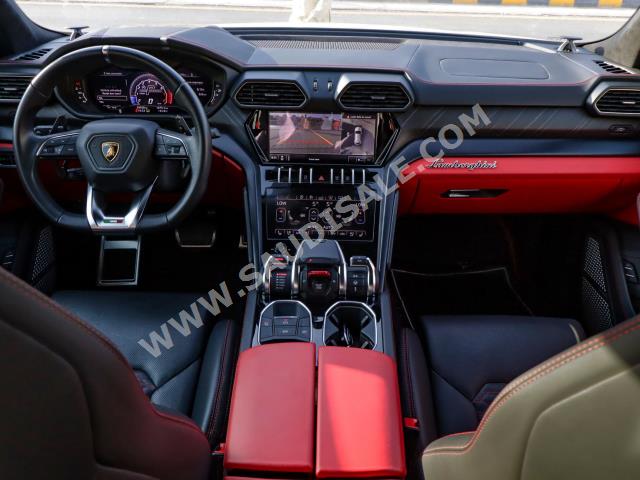 2021 لمبرجيني اوروس