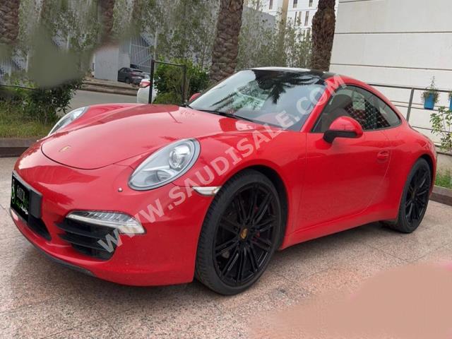 2015 بورش 911 كاريرا