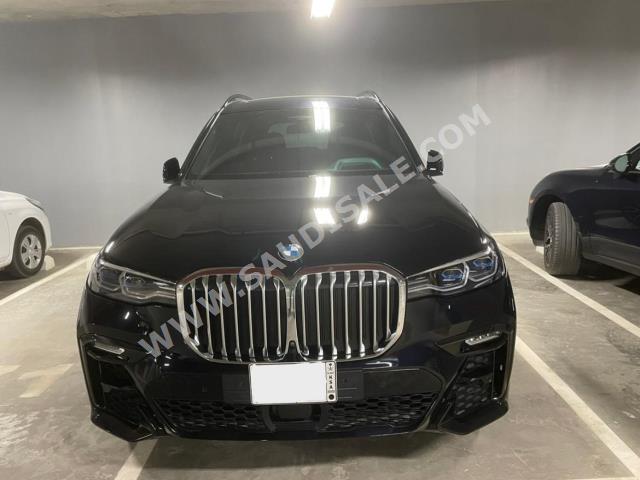 2020 بي ام دبليو الفئة اكس 7