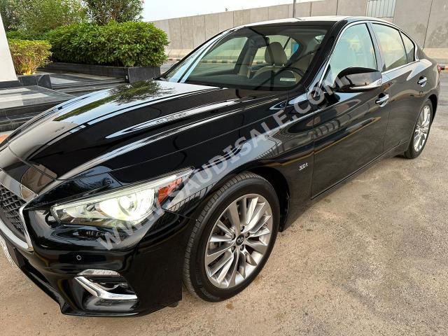 2019 انفينيتي كيو 50 لوكس برو أسيست