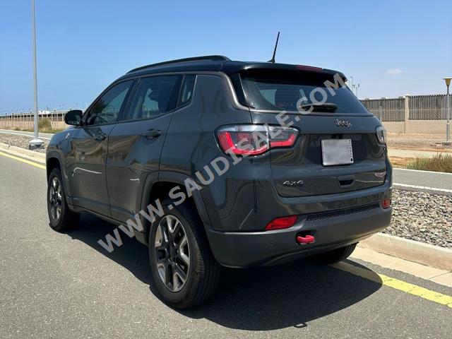 2018 جييب كومباس