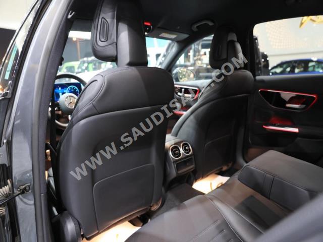 2022 مرسيدس - بنز سي 200