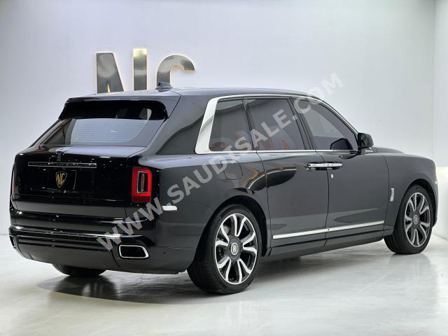 2022 رولز رويس كولينان