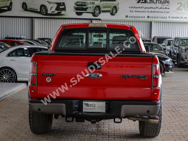 2013 فورد اف 150 رابتور