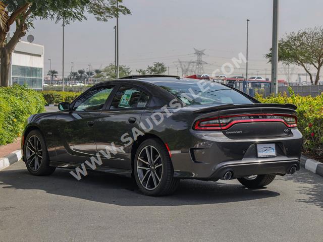 2023 دودج تشارجر ار تي