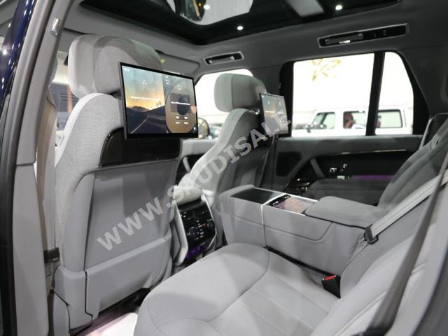 2023 لاند روفر رينج روفر اس في اوتوبيوغرافي