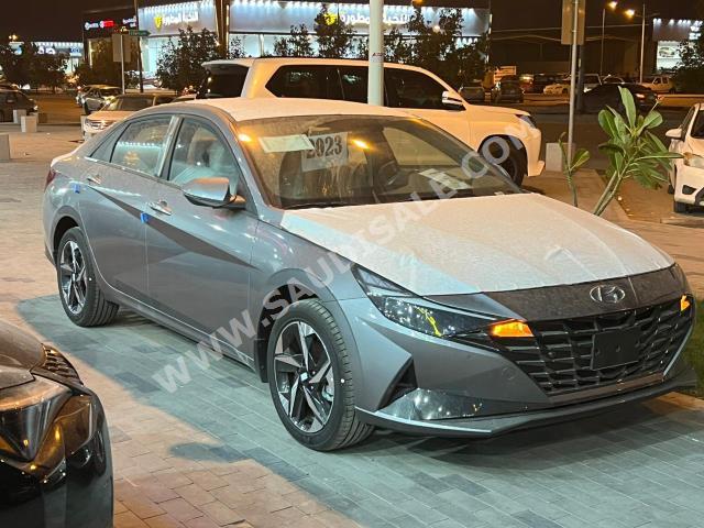 2023 هيونداي النترا