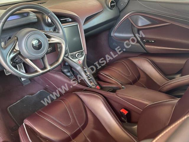 2018 مكلارين 720 إس