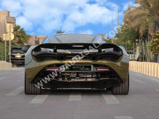 2018 مكلارين 720 إس