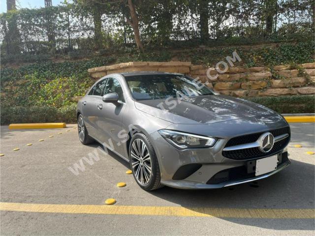 2023 مرسيدس - بنز سي إل أي 200