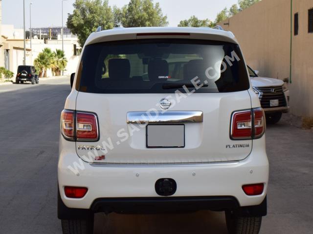 2018 نيسان باترول بلاتينيوم