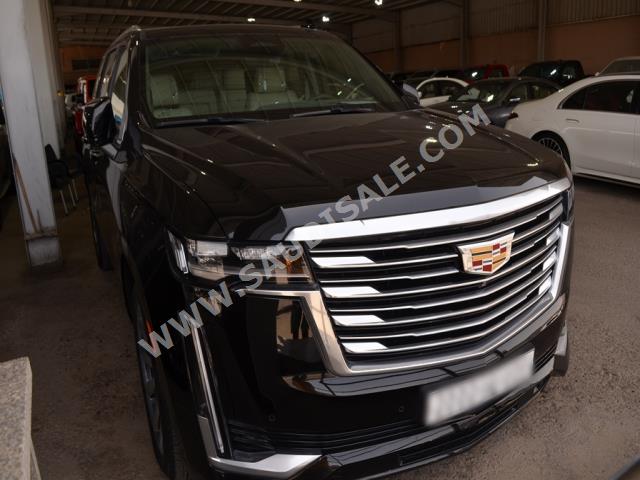 2021 كاديلاك اسكاليد بلاتينيوم