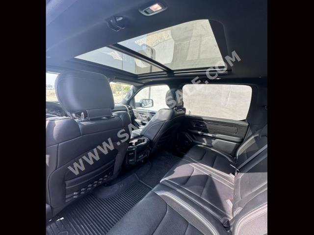 2021 دودج رام تي ار اكس