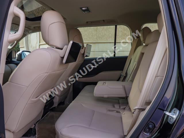 2023 تويوتا لاند كروزر في اكس