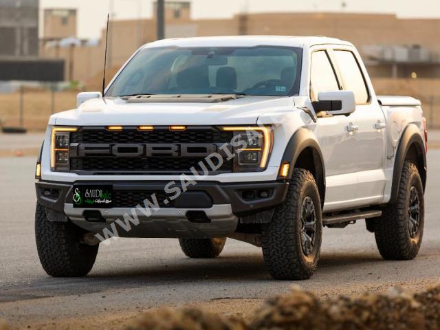 2022 فورد اف 150 رابتور
