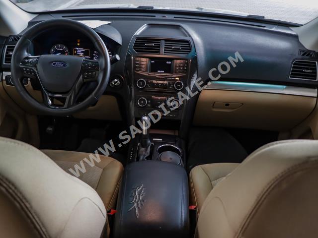 2016 فورد اكسبلورر