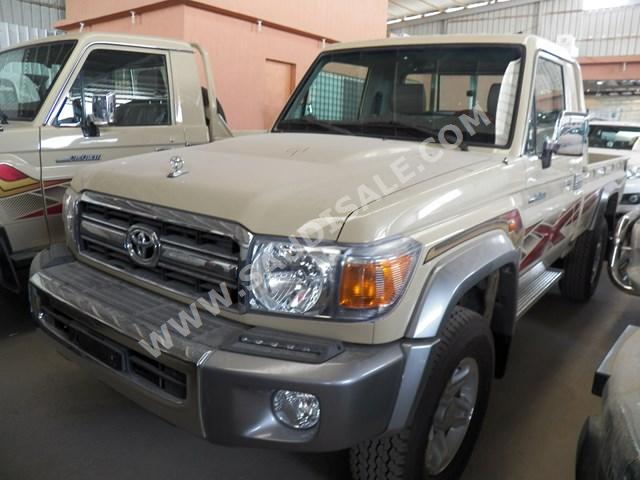 2014 Toyota Land Cruiser LX