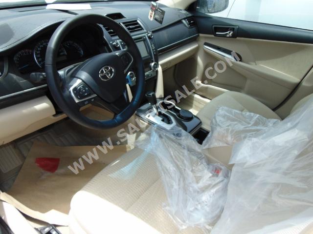 2016 Toyota Camry GLX
