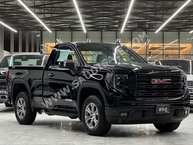 2023 GMC Sierra Elevation