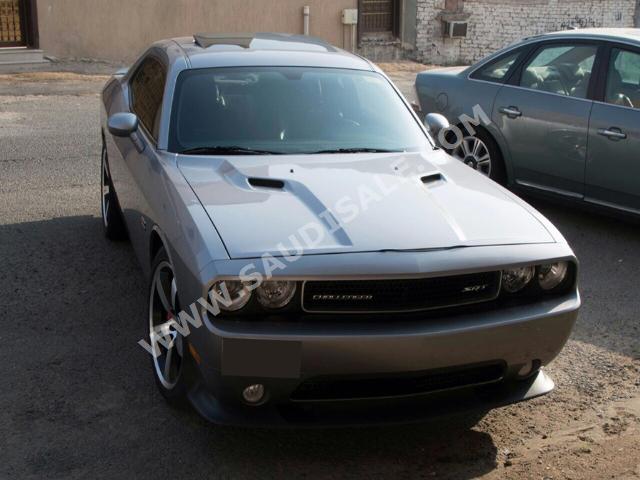 2014 Dodge Challenger SRT8