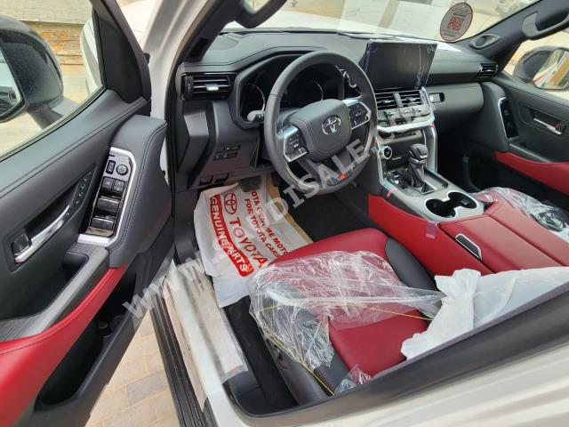 2023 تويوتا لاند كروزر جي ار سبورت