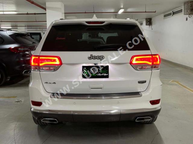 2015 Jeep Grand Cherokee Summit