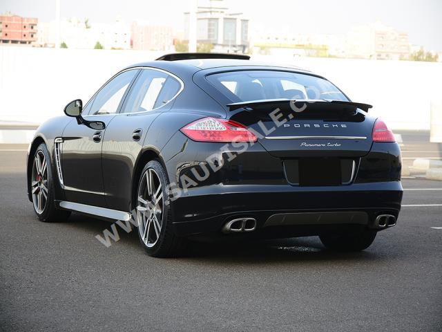 2013 Porsche Panamera Turbo