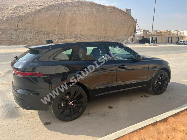 2022 جاكوار اف-بيس ار دايناميك