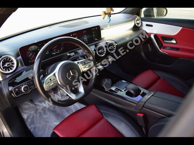 2020 مرسيدس - بنز أي 200