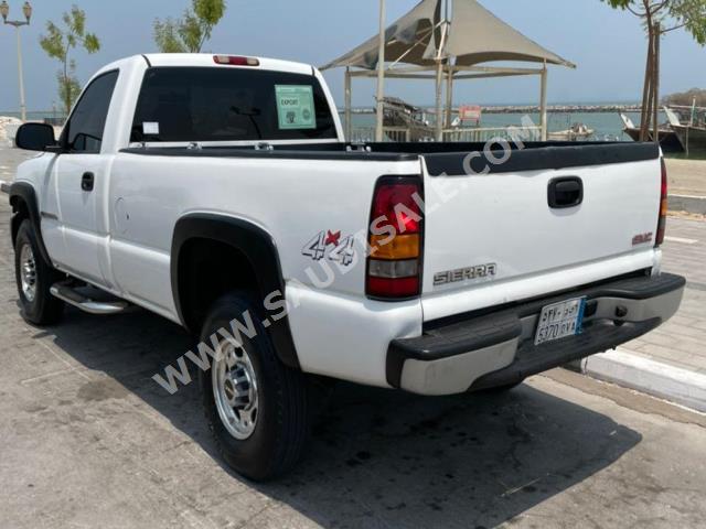2006 GMC Sierra HD2500