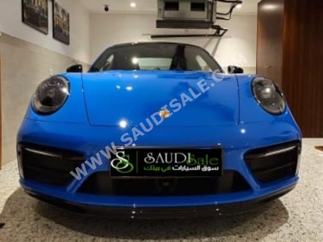 2022 بورش 911 كاريرا 4 جي تي اس