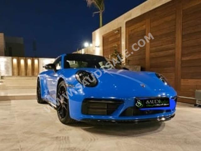 2022 بورش 911 كاريرا 4 جي تي اس