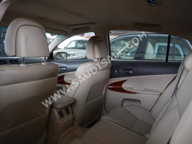 2007 لكزس جي إس 430
