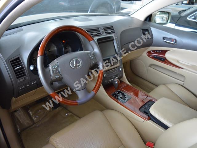 2007 لكزس جي إس 430