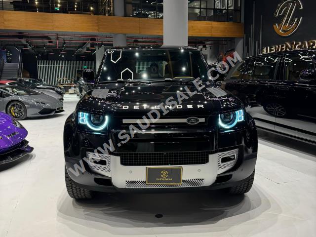 2024 لاند روفر ديفيندر اتش اس اي