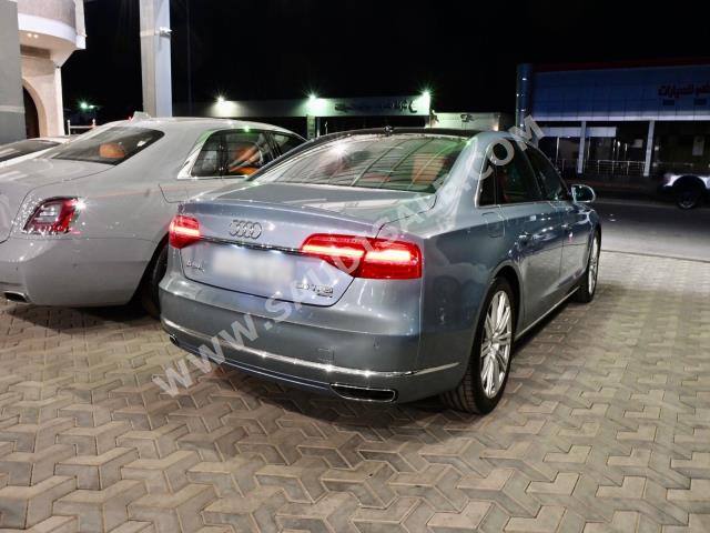 2016 اودي اي 8 ال