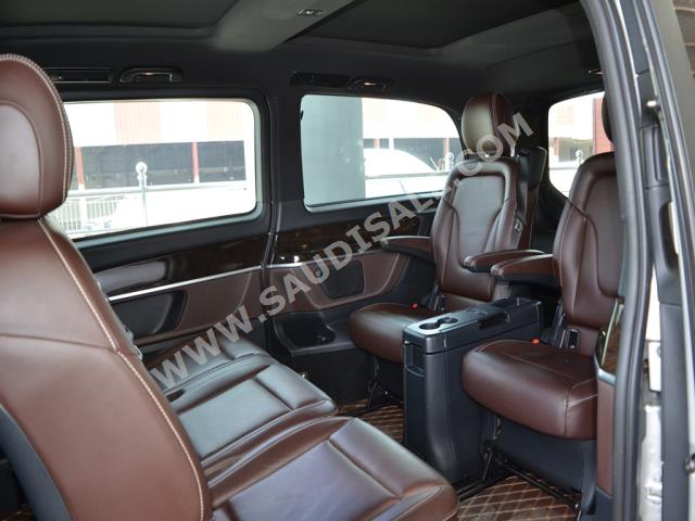 2018 Mercedes-Benz V 250