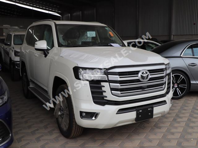 2023 تويوتا لاند كروزر جي اكس ار