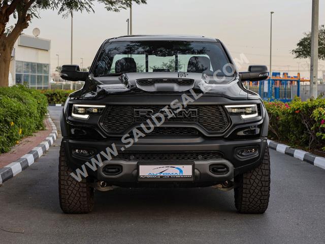 2023 دودج رام تي ار اكس