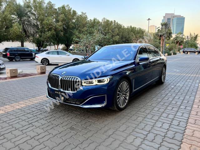 2022 بي ام دبليو الفئة السابعة 730 إل أي
