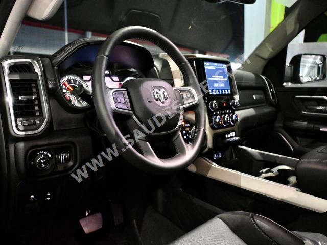 2022 دودج رام