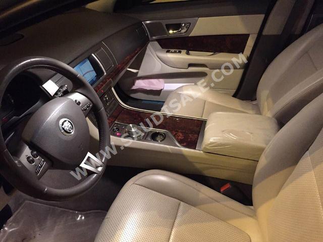 2009 Jaguar XF
