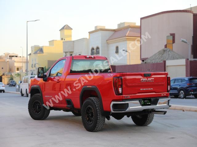 2022 جي ام سي سييرا اتش دي 2500