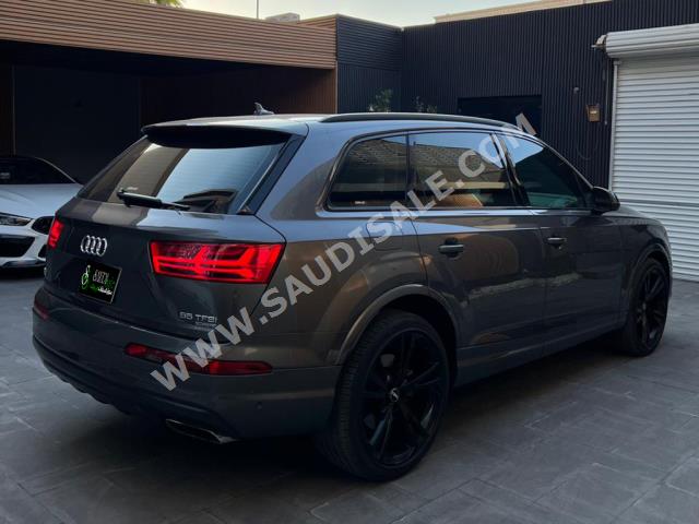 2019 اودي كيو 7